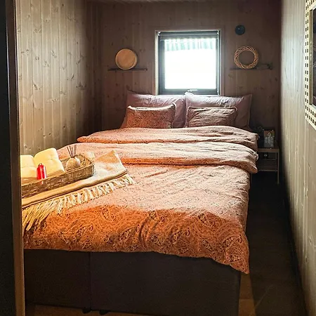 Tatil Evi Traditional With View At Slettefjell Ryfoss